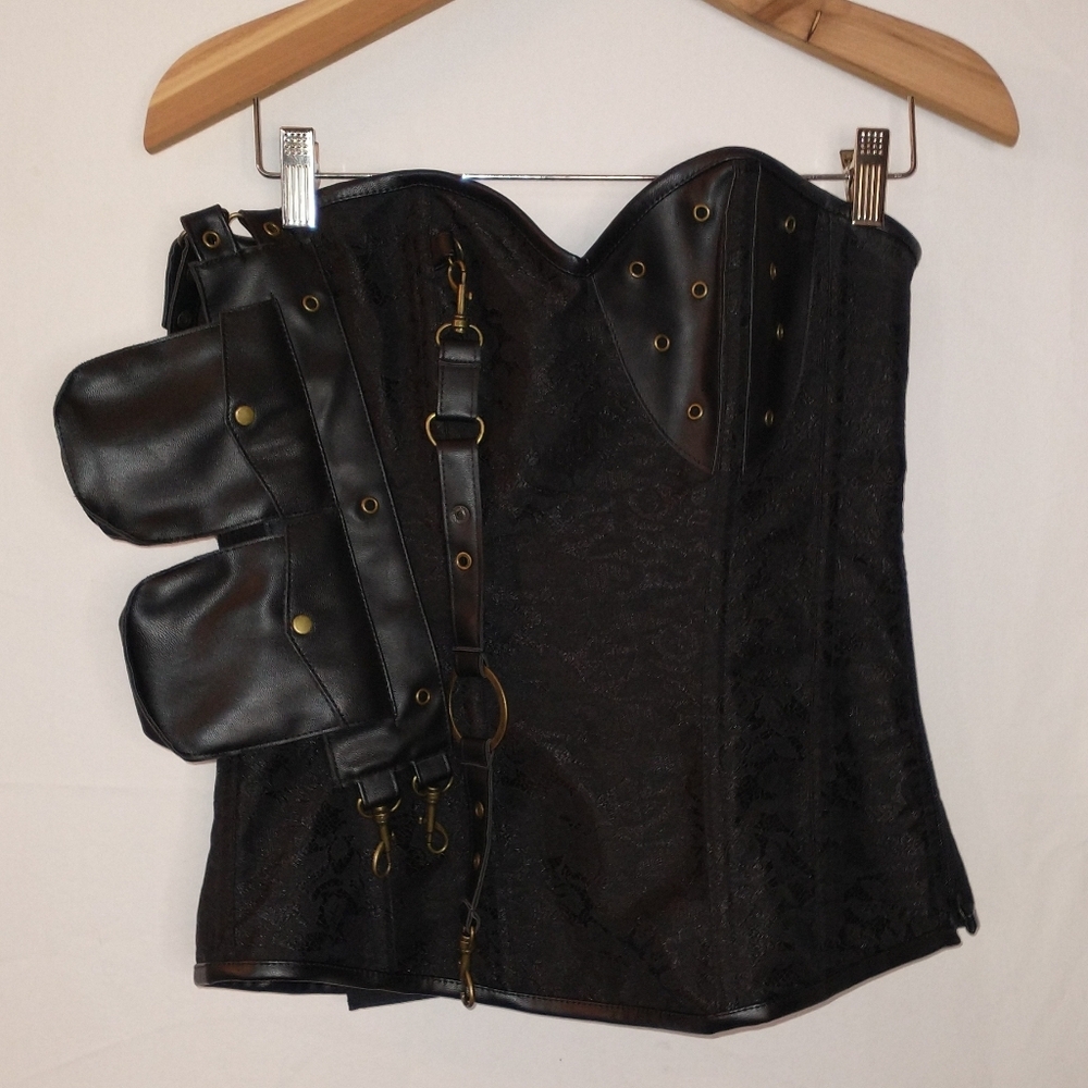Steampunk Goth Black Lace Corset with Attached Pouches XL - Picture 2 of 8